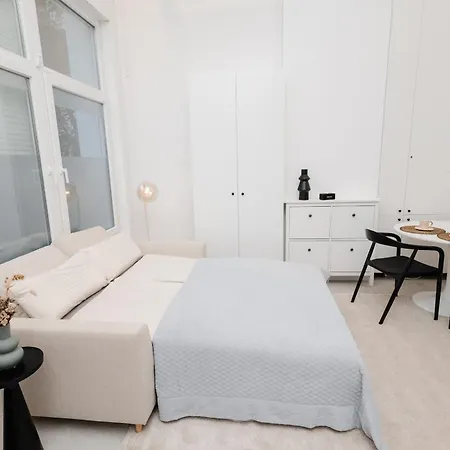 Modern Near Center & Messe *