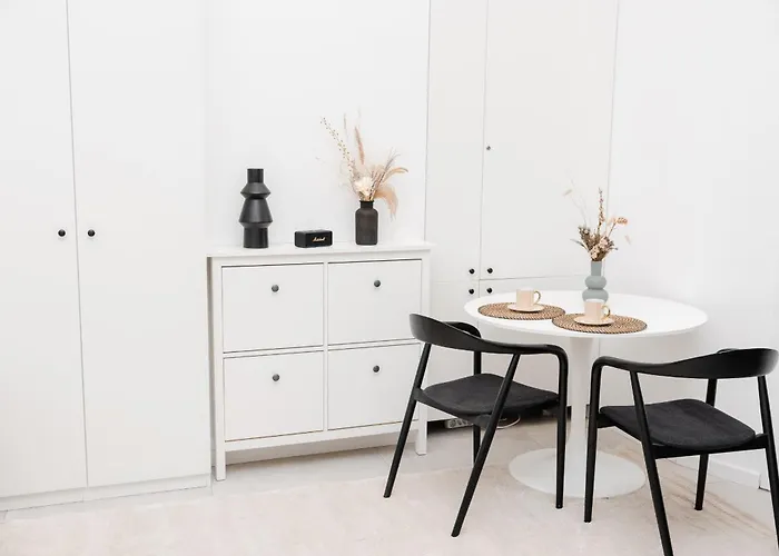 Apartment Modern Near Center & Messe Niederdorla